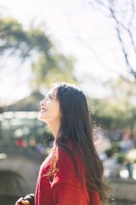 加勒比女海盗完整版